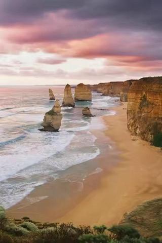 12 Apostles